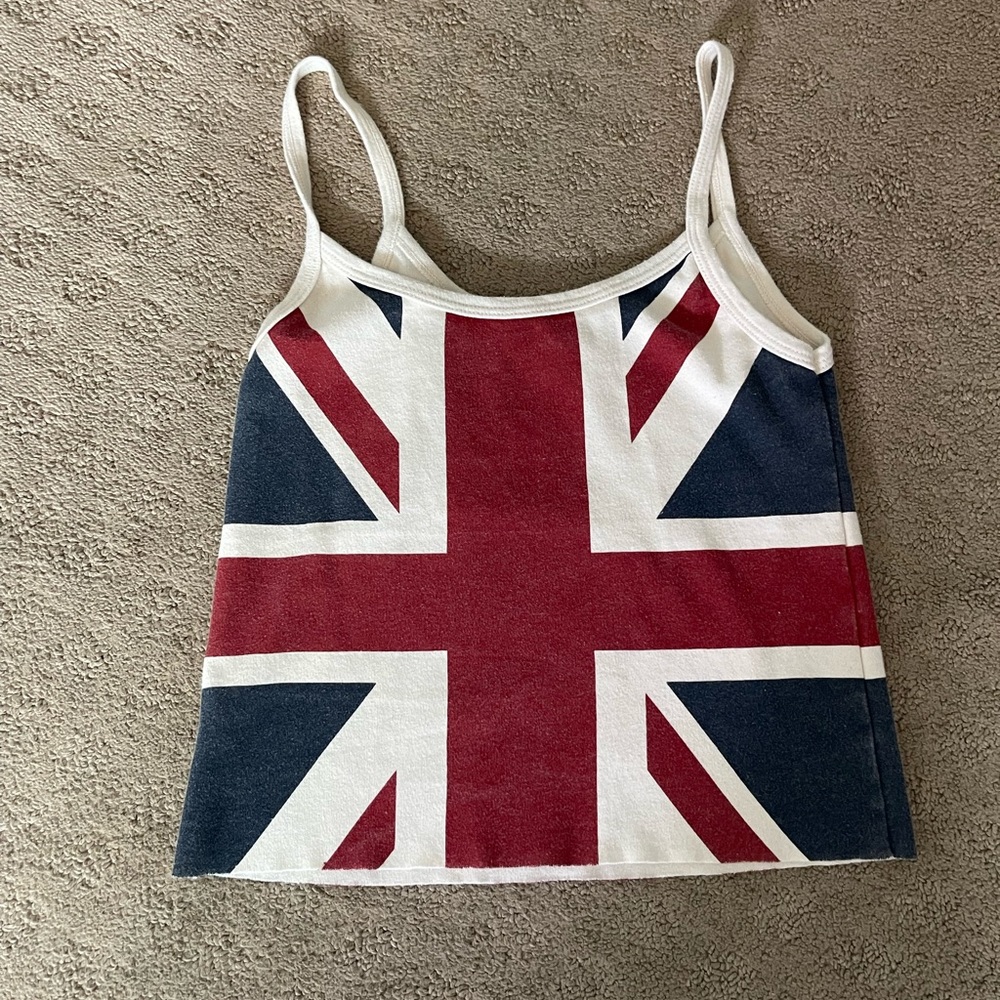 Brandy Melville flag tank!